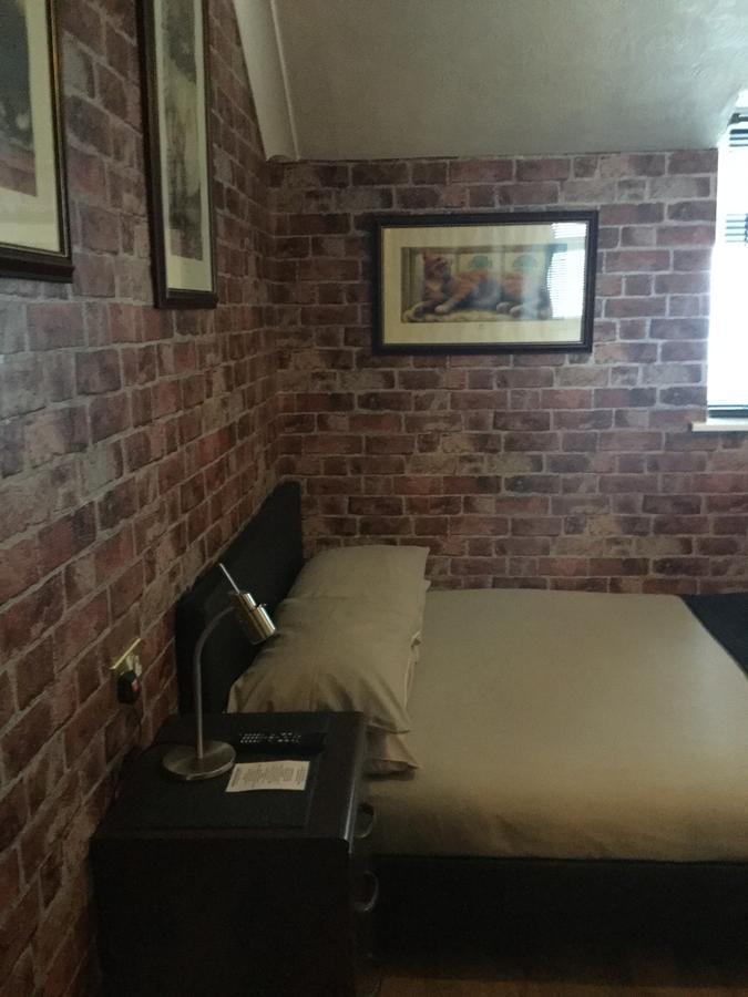 Lakeland Guest House Pembroke Dock Ngoại thất bức ảnh